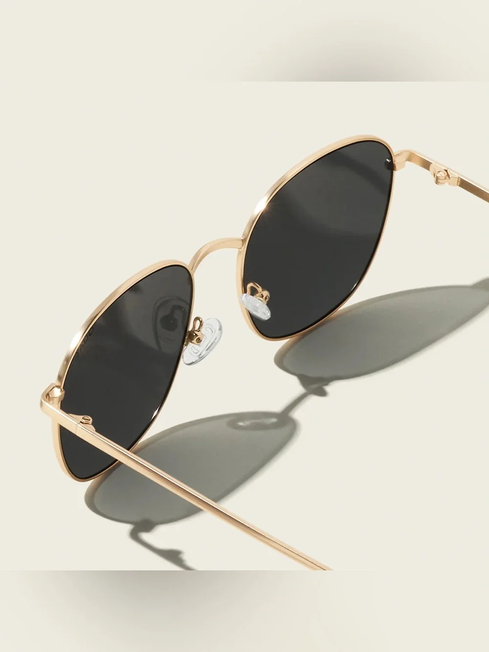 Quay JEZABELL sunglasses